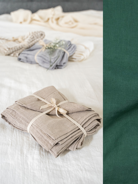 Linen flat sheet in Emerald Green color (density 175 g/m2) *No additional seams in the middle Dusty Linen