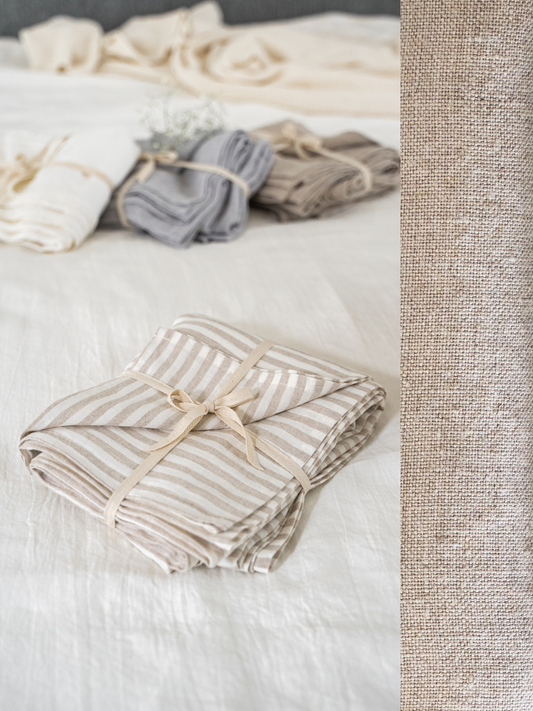 Linen flat sheet in Natural color (density 190 g/m2) *with seams in the middle Dusty Linen