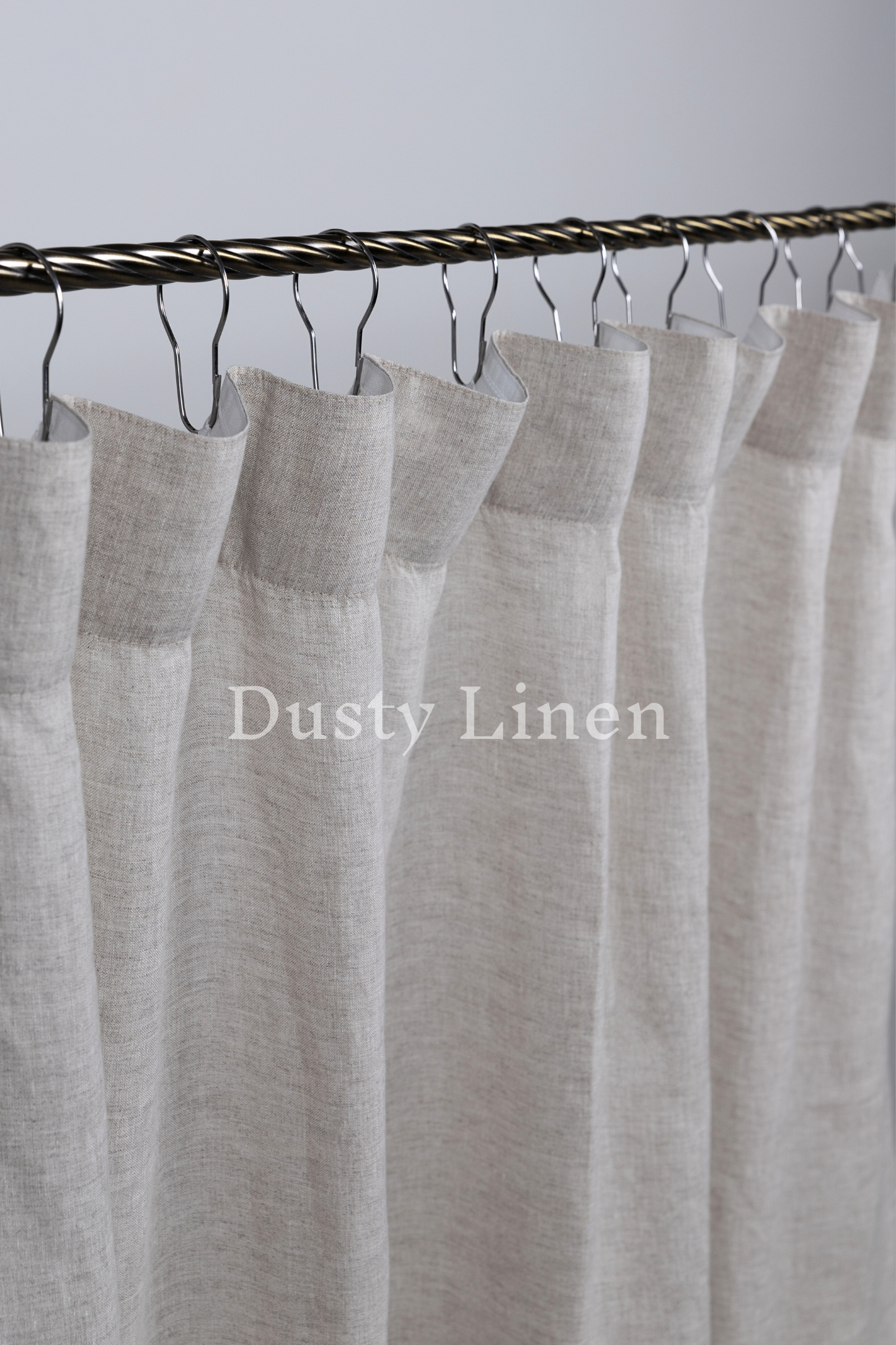 Set of 2 linen curtains (Density: 190 g/m2) in Natural Light color