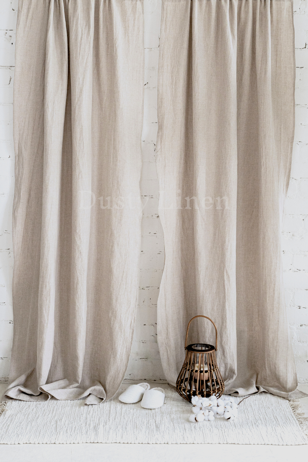 Set of 2 linen curtains (Density: 190 g/m2) in Natural Light color