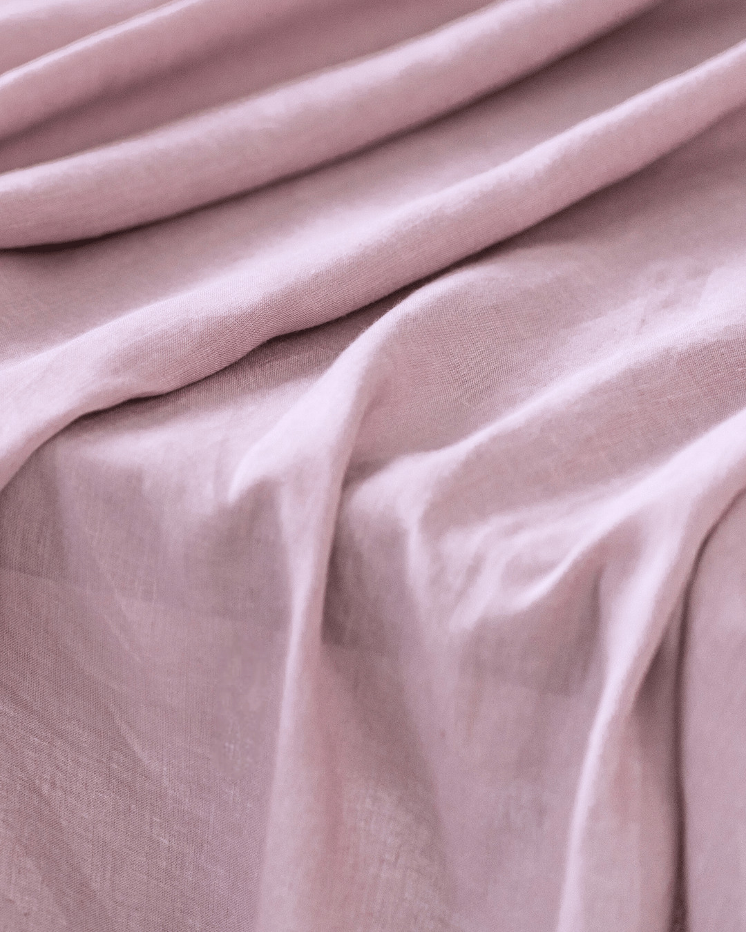 Set of 2 blackout linen curtains in Dusty Rose
