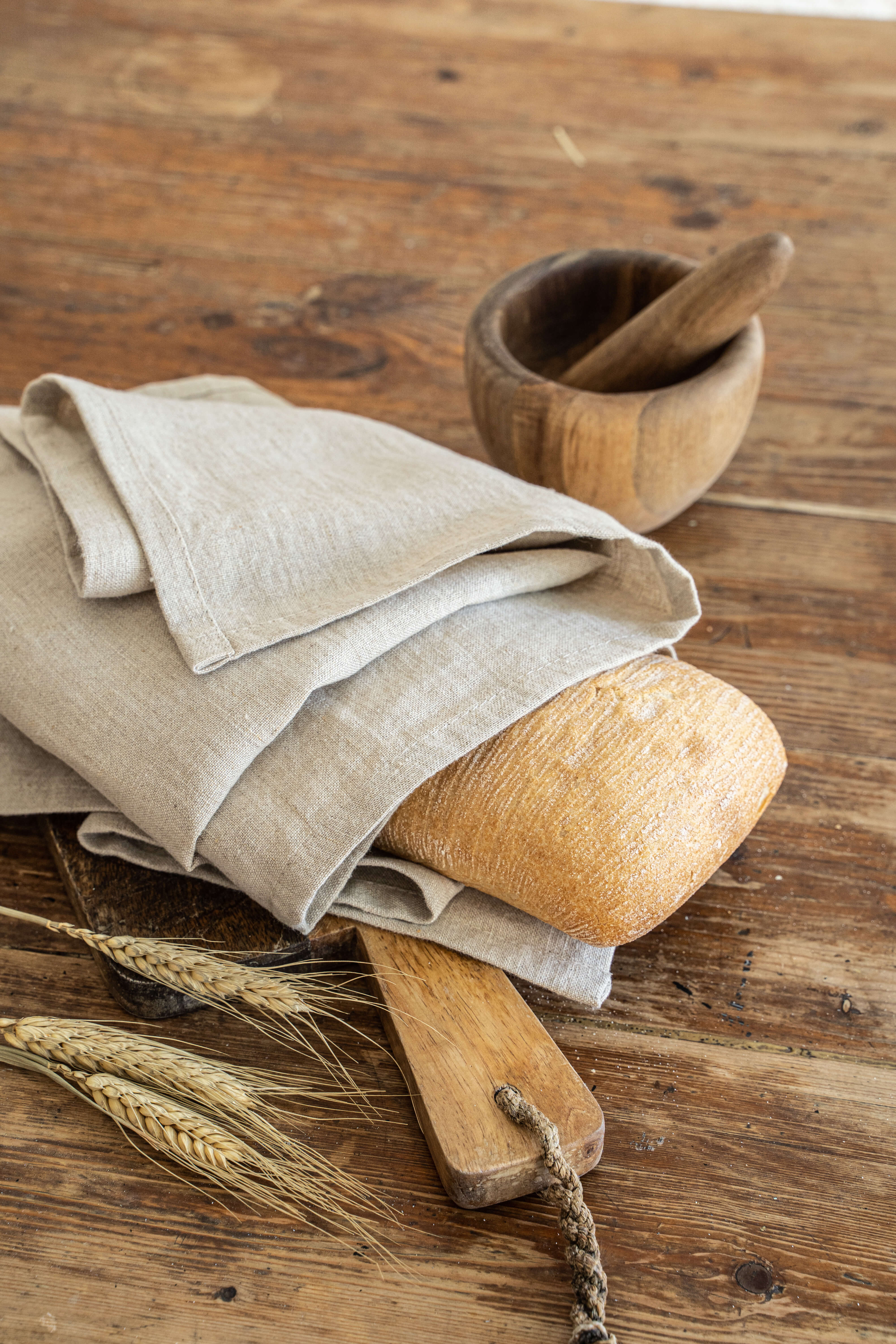 Linen tea towel