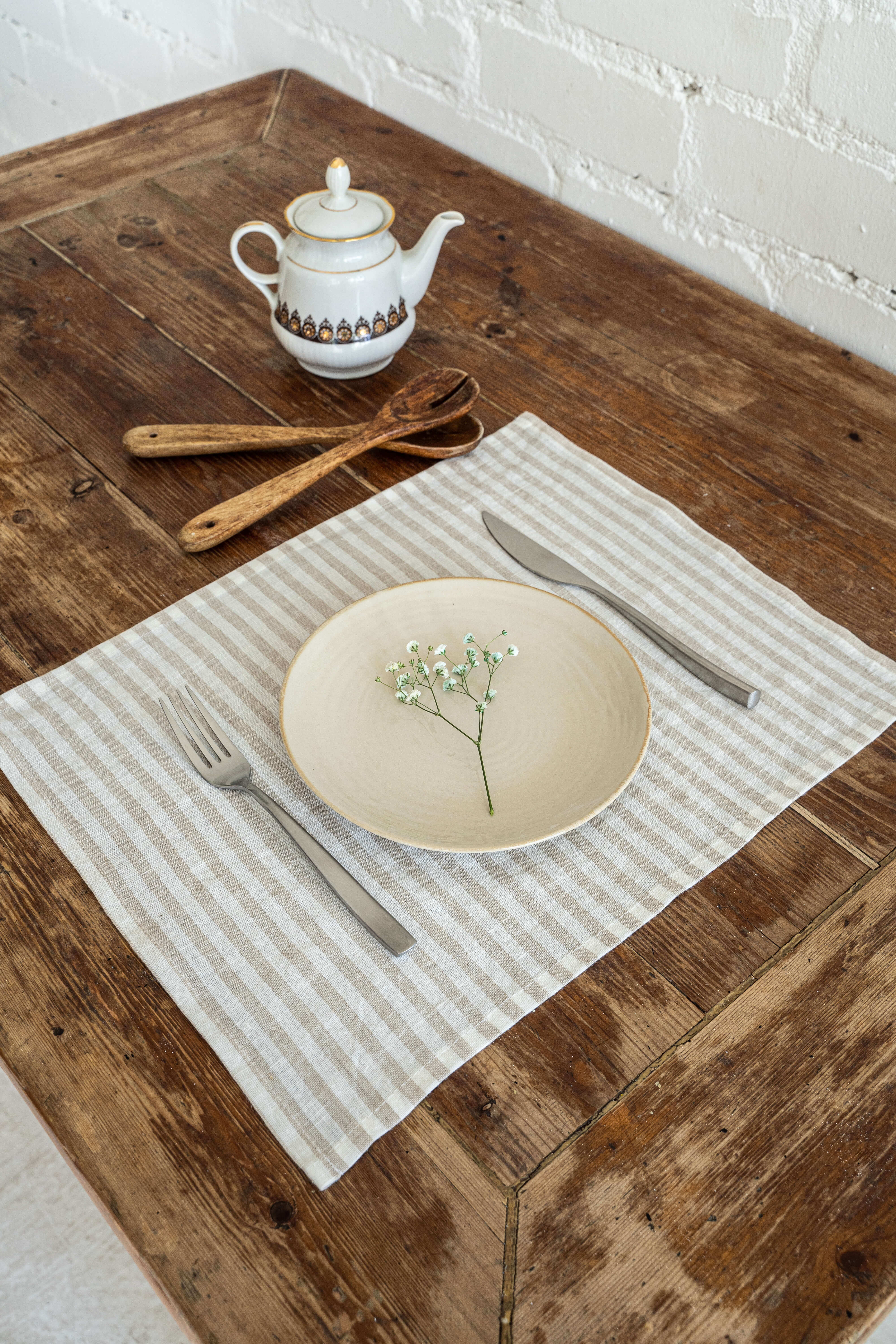 Linen placemats