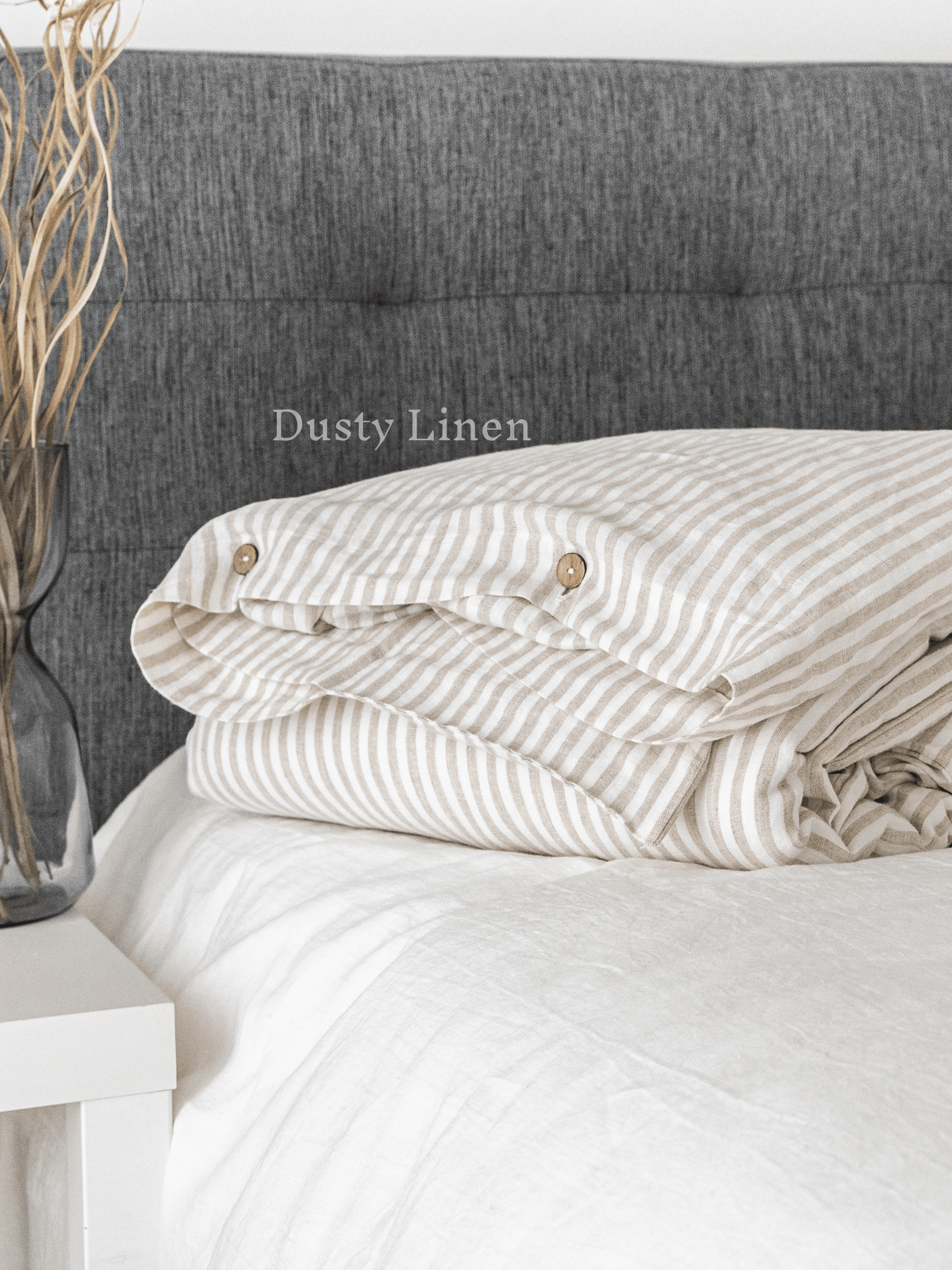 Experience the luxury of Dusty Linen’s king-size linen duvet cover, blending timeless design with high-quality, durable linen materials.