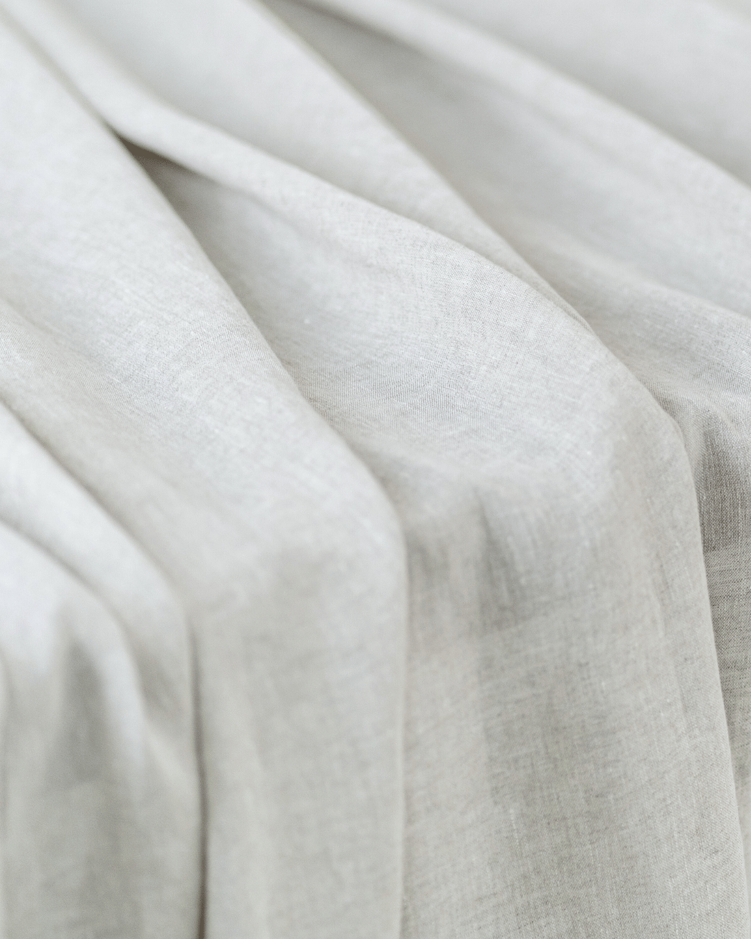 Set of Linen scarf curtains for canopy bed in Natural Light color (density 175 g/m2)