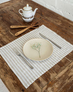 Linen placemat 35x45 cm, front view, natural tone