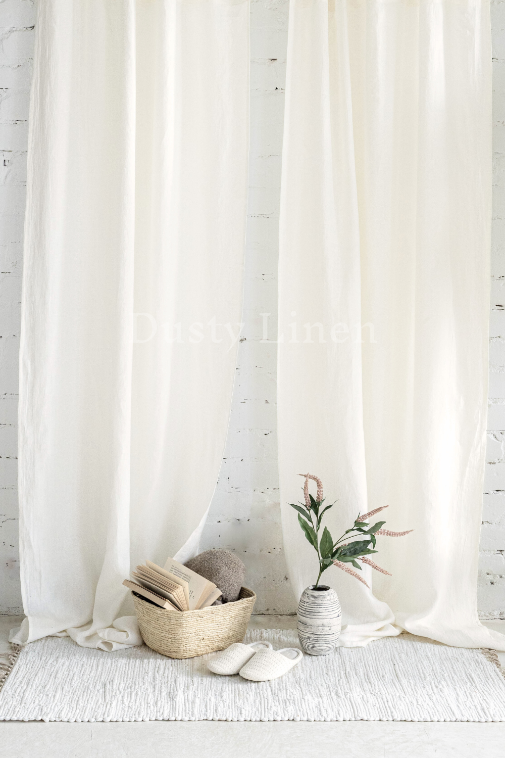 Set of 2 linen curtains (Density: 190 g/m2) in Off White color