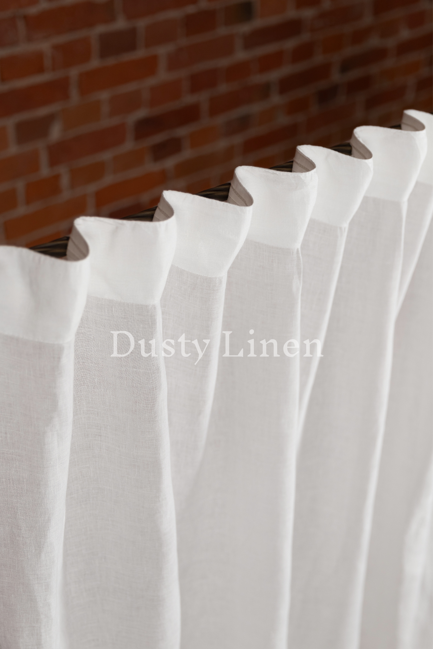 Set of 2 linen curtains (Density: 175 g/m2) in Cream color