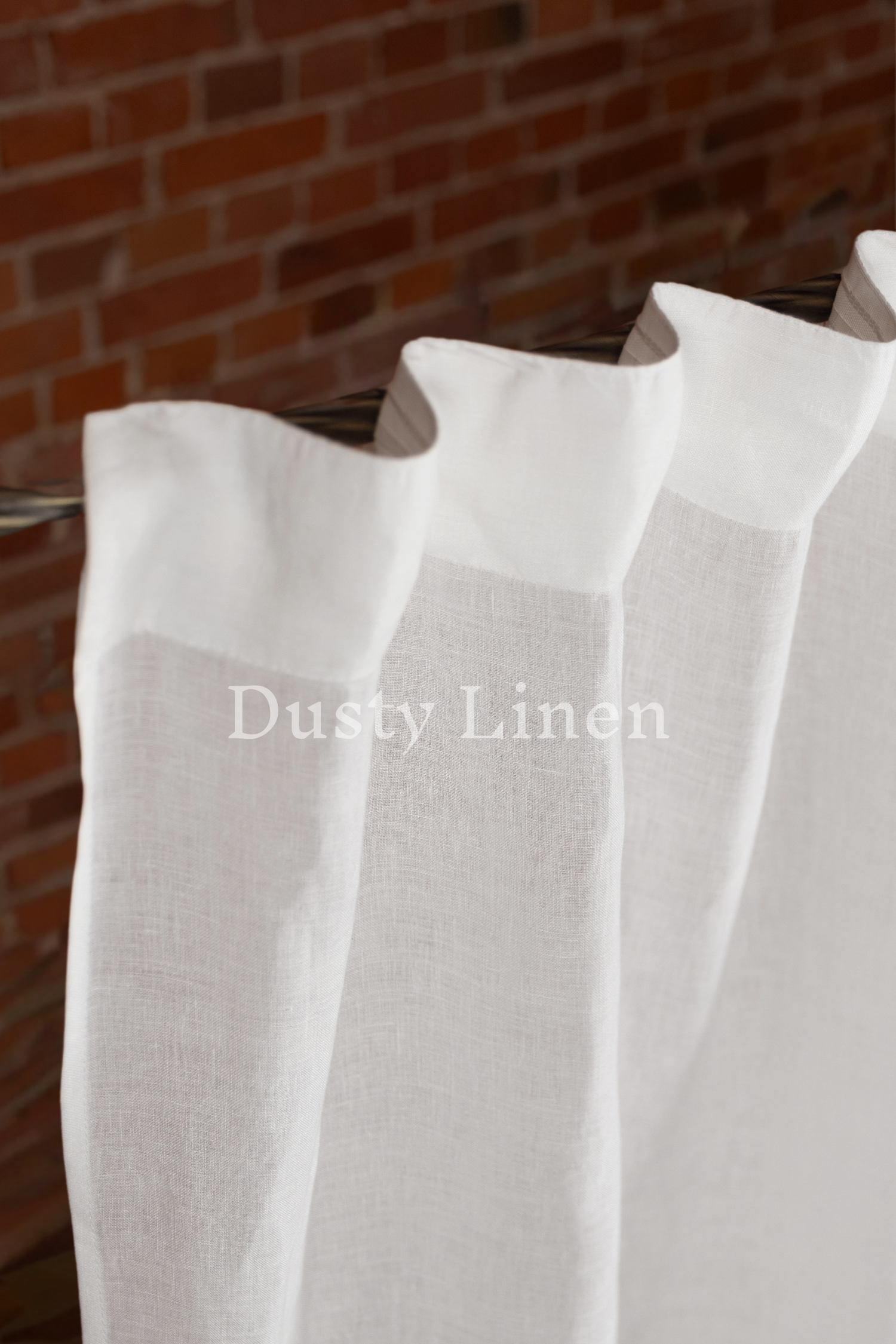 Set of 2 linen curtains (Density: 175 g/m2) in Cream color